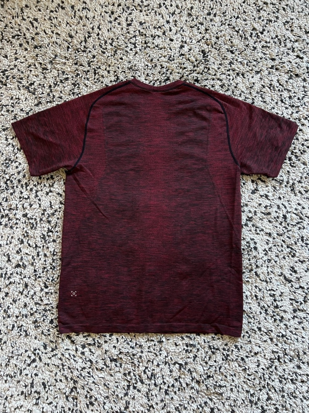 Lululemon Metal Vent Tech Short Sleeve Shirt Dark Red Gym Men’s Medium